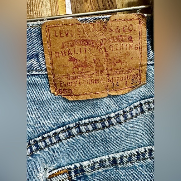 Levi's 550 Blue Straight Jeans Timeless Design 34W 30L - Picture 6 of 6
